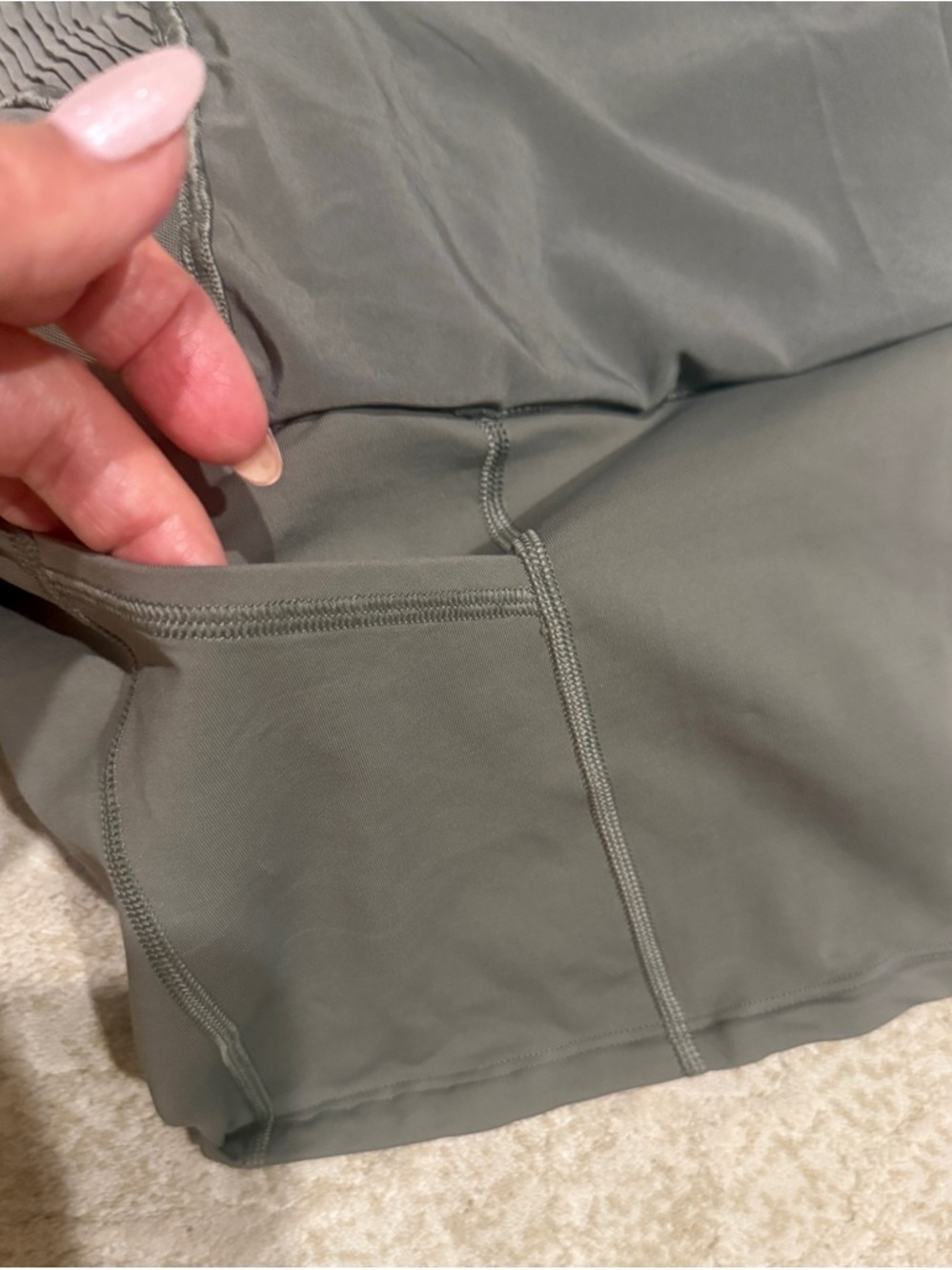 Lululemon 2 skorts in Olive Green & Burgundy SZ 6 perf w/ pocket for phone/keys - Picture 10 of 14